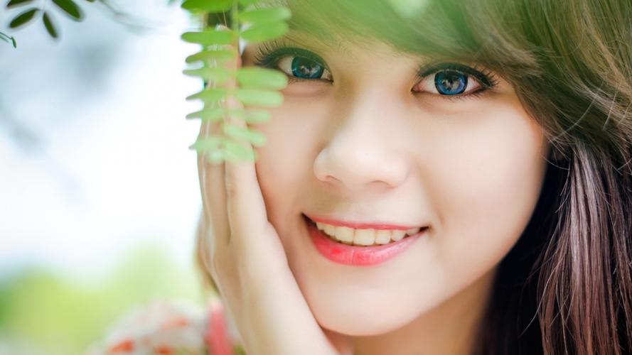 中马免签协定生效 继续“说走就走”的友谊